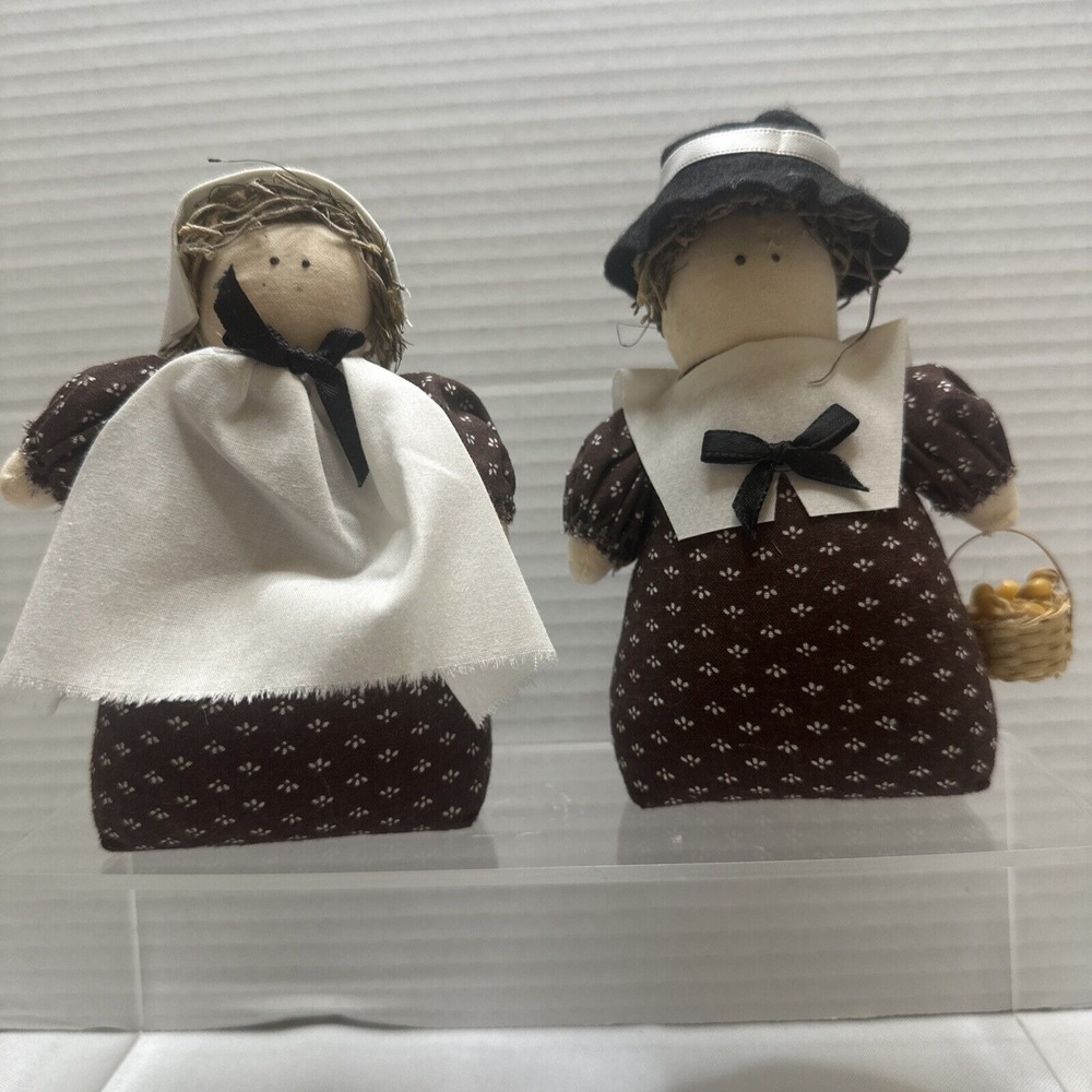 Handcrafted Pilgrim Couple Shelf Sitters Thanksgiving Harvest‎ Country Decor